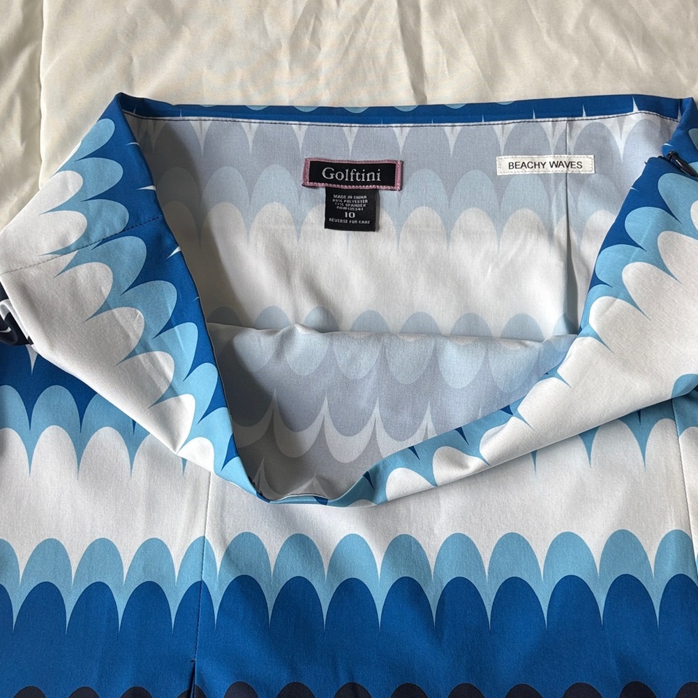Golftini Beachy Waves Blue Wave Golf Skort w/ attached shorts.